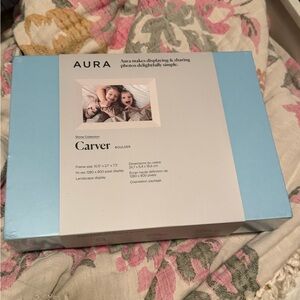 Aura Carver Digital Photo Frame